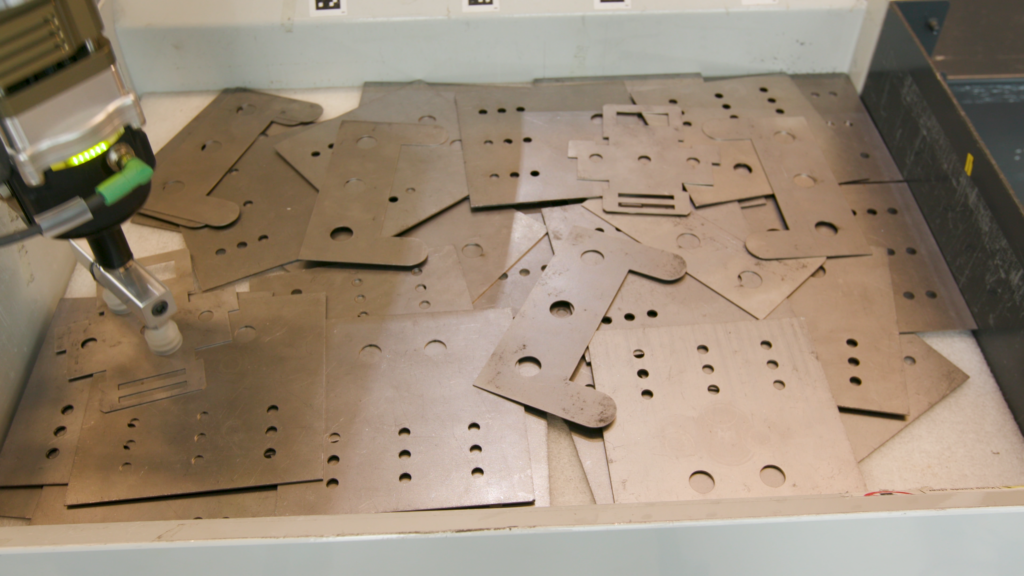 Picture of cardboard in bin.